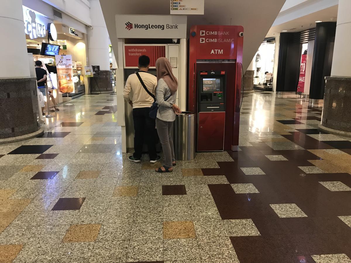 Times Square Service Suites 쿠알라룸푸르 외부 사진
