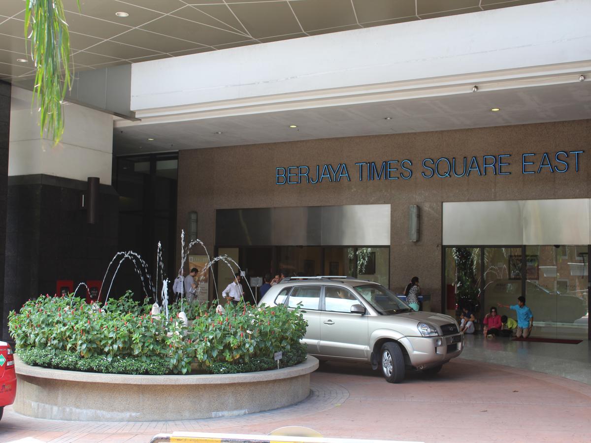 Times Square Service Suites 쿠알라룸푸르 외부 사진